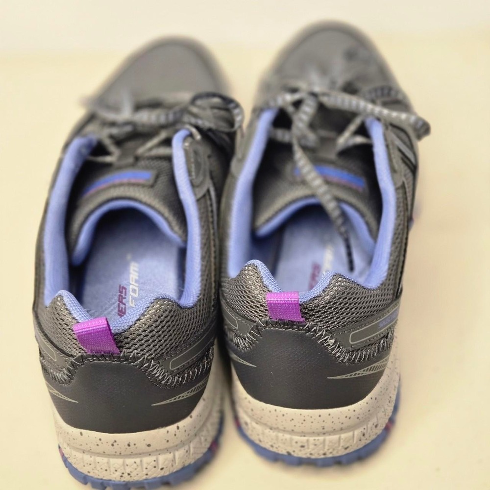 Sketchers women's size 9.5 Hillcrest trail hiking running trainers shoe sneaker - Picture 2 of 8